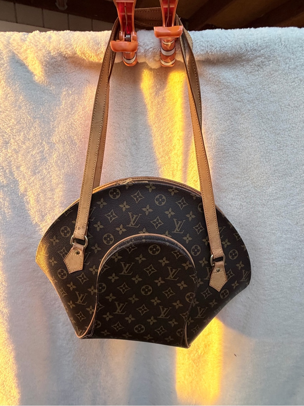 Louis Vuitton Monogram Canvas Fan-Shaped Shoulder Bag with Vachetta Trim